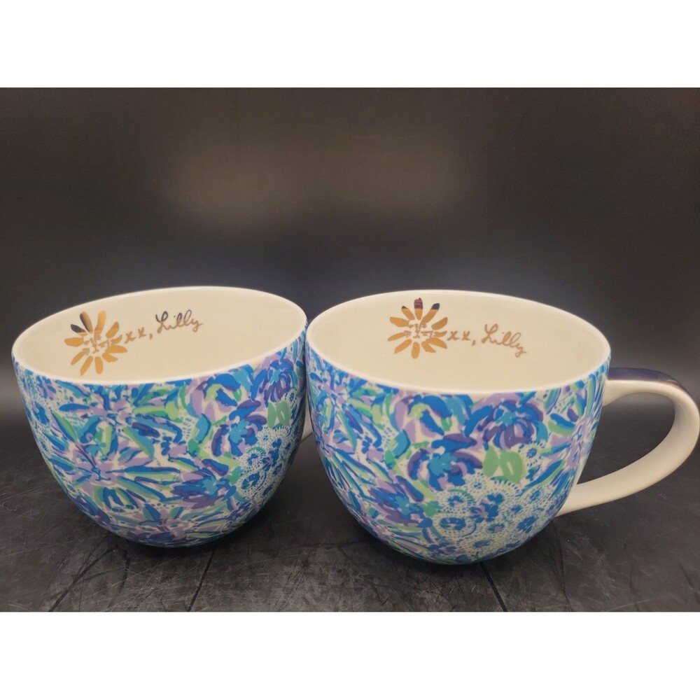 LILLY PULITZER BLUE FLORAL SET OF 2 MULTICOLOR COFFEE MUGS GOLD TRIM HANDLE